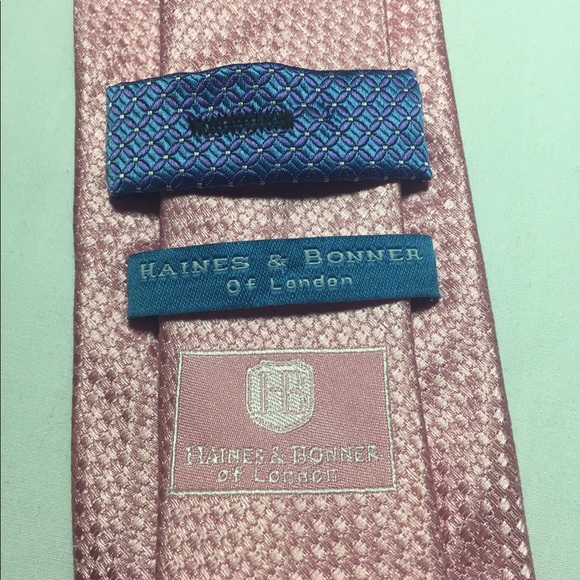 Haines and Bonner 100% silk tie pink - Picture 7 of 7
